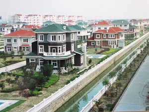 印度网民评论中国第一村:华西村 中国江苏省华西村