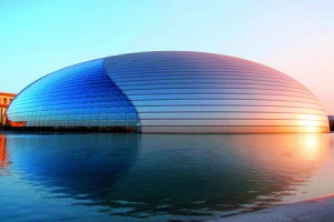 印度人在中国游记:北京国家歌剧院 印度人在中国旅游:北京国家歌剧院