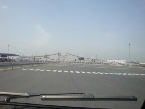 龙8国际娱乐人眼中的中国高速公路:中国高速公路收费站 龙8国际娱乐人眼中的中国高速公路:中国高速公路收费站