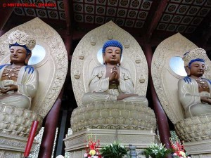 印度人在杭州：灵隐寺里的佛像