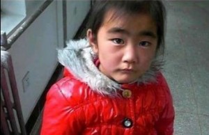 山西平顺县7岁女孩小潇然被虐待致死的消息,引发网友的极大愤慨 山西平顺县7岁女孩小潇然被虐待致死的消息,引发网友的极大愤慨
