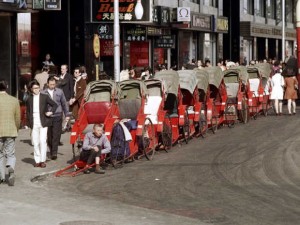 1972年的香港:到处是人力车 1972年的香港:到处是人力车