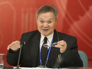 谭中 “现代玄奘”谭云山之子谭中教授口述中印关系史